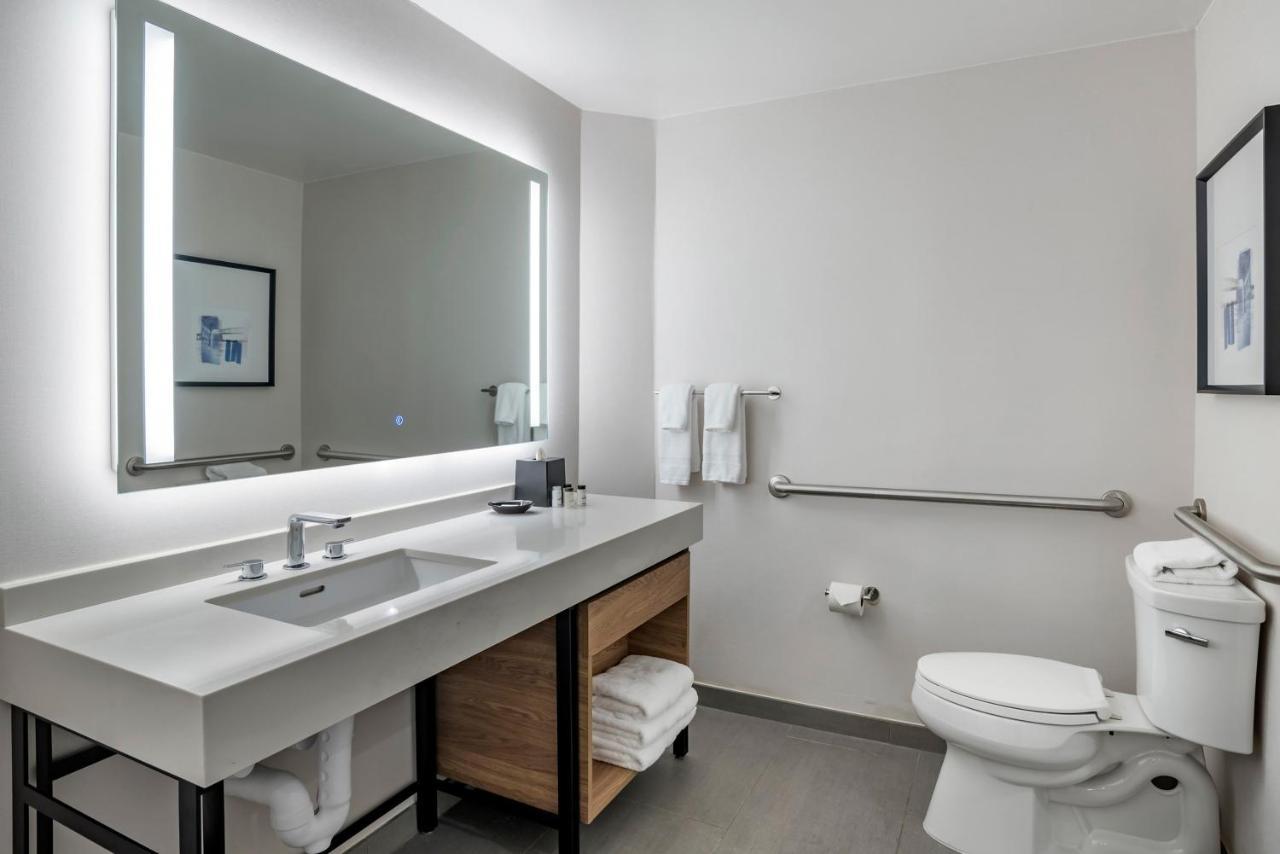 Sheraton Downtown 3* Wilmington